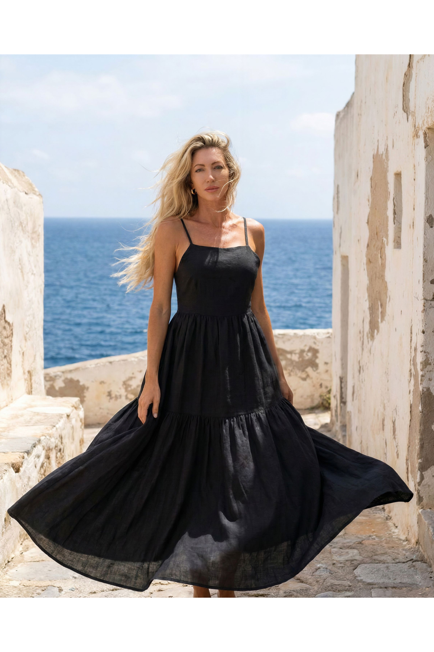 Isola Noir Serena Maxi Dress in Black