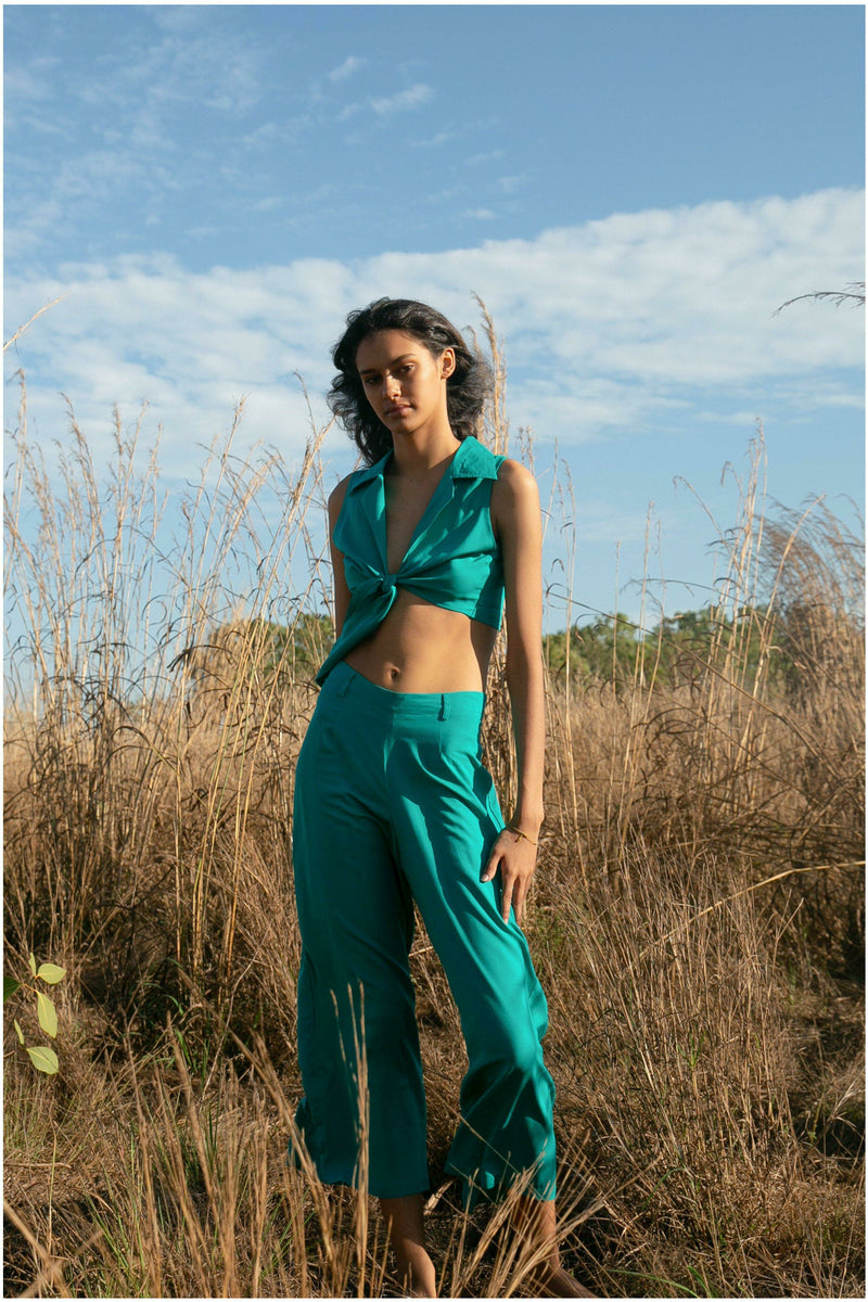 Essentials Tosca Harper Tie Front Top - WALLIS AND JAZZ - THE TROPICAL FASHION HOUSE