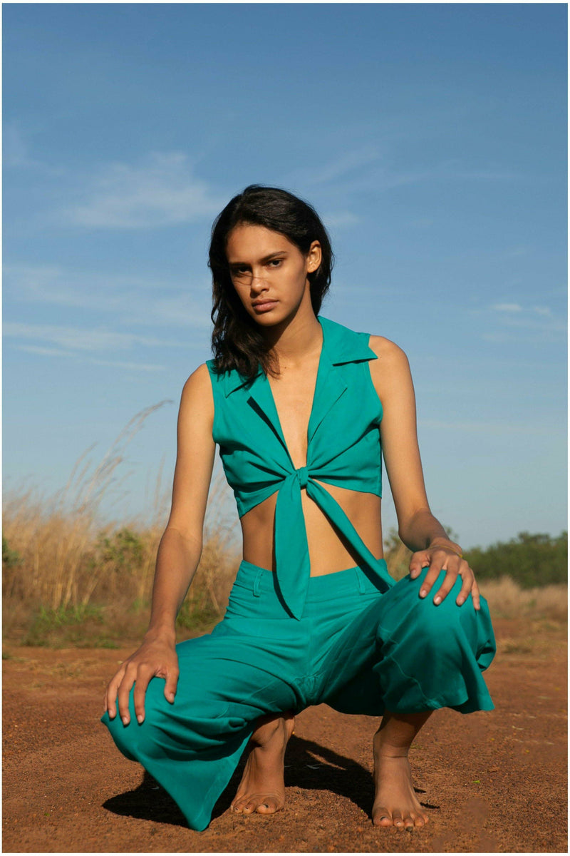 Essentials Tosca Harper Tie Front Top - WALLIS AND JAZZ - THE TROPICAL FASHION HOUSE