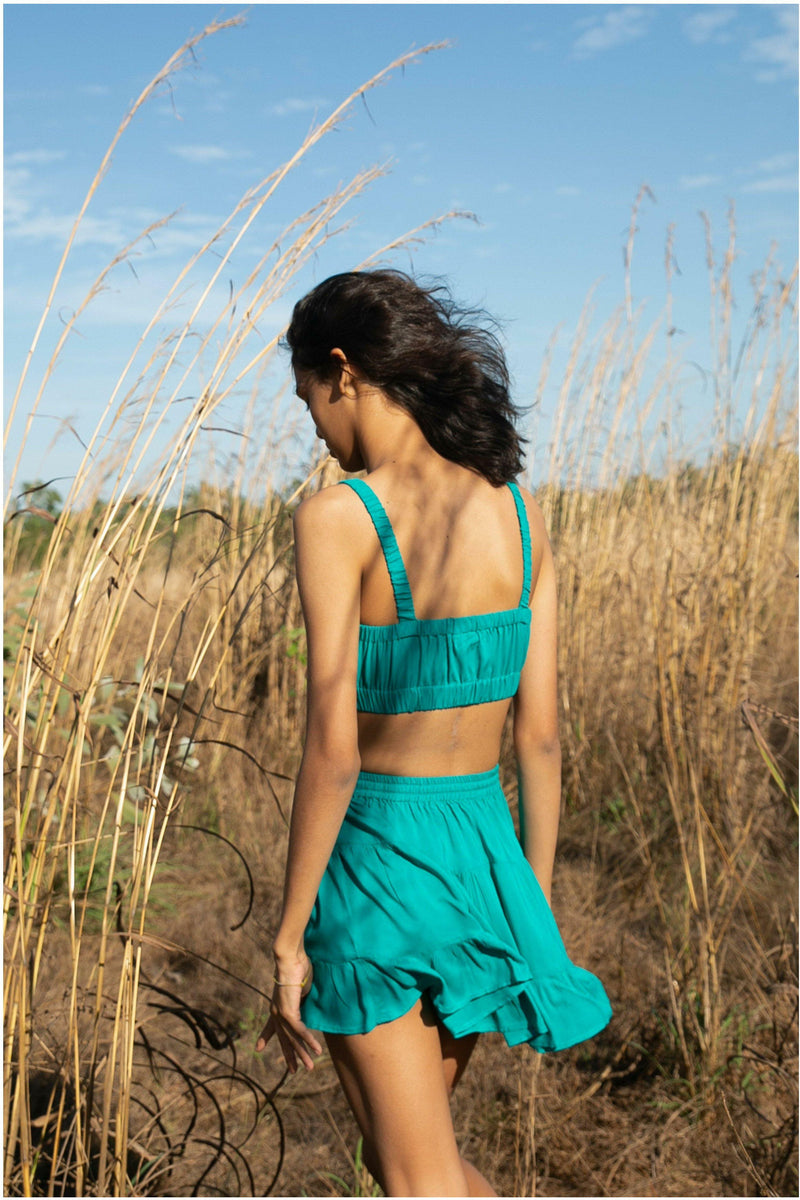 Essentials Tosca Penelope Crop Top - WALLIS AND JAZZ - THE TROPICAL FASHION HOUSE