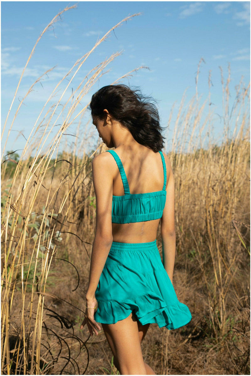 Essentials Tosca Penelope Crop Top - WALLIS AND JAZZ - THE TROPICAL FASHION HOUSE