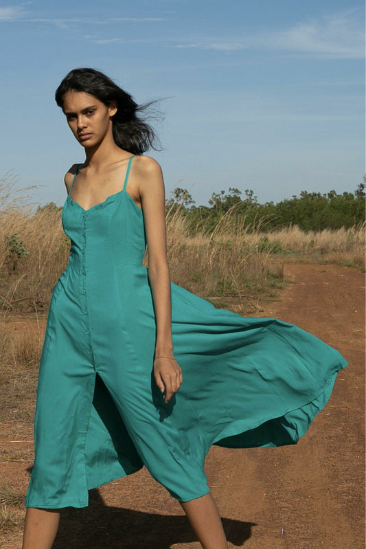 Essentials Tosca Alexa Midi Dress